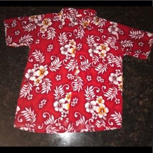 Red short sleeve Hawaiian shirt